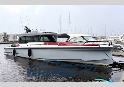 Axopar 37 XC Cross Cabin Motorboten 2022, met Mercury Verado motor, Estland