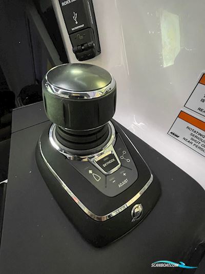 Axopar Yachts 37 XC Cross Cabin Motorboten 2025, met 2 X Mercury 350 hk V10 Verado  motor, Denemarken