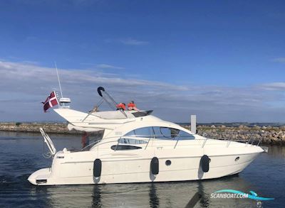 Azimut 39 Motorboten 2007, met 2 x Cummins Qsb 5.9 Marine
 motor, Denemarken
