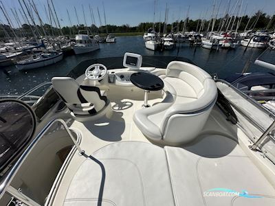 Azimut 39 Motorboten 2007, met 2 x Cummins Qsb 5.9 Marine
 motor, Denemarken