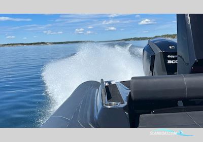 BRIG EAGLE 8 Motorboten 2019, met Evinrude G2 300 motor, Sweden
