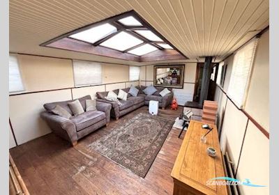 Barge De Hoop 91x17 Motorboten 1931, met Mann 6 Cylinder motor, United Kingdom