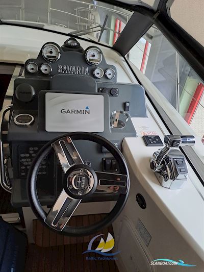 Bavaria 300 Sport Motorboten 2015, met Mercruiser 6.2 Mpi motor, Duitsland
