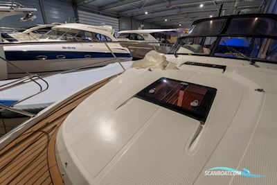 Bavaria 32 Sport Motorboten 2013, met Volvo motor, The Netherlands