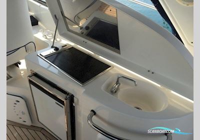 Bavaria 35 Sport Motorboten 2005, met Volvo Penta 5.7 Gxi motor, Kroatië