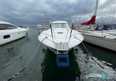 Bavaria 37 HT Motorboten 2008, met 2 x Volvo Penta D4-300 motor, Denemarken