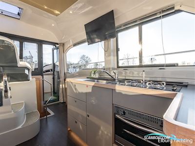 Bavaria E40 - Sedan Motorboten 2018, The Netherlands