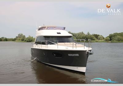 Bavaria E40 Fly Motorboten 2018, met Volvo Penta motor, The Netherlands