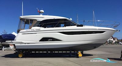 Bavaria R40 Coupe Motorboten 2018, met Volvo Penta  motor, The Netherlands