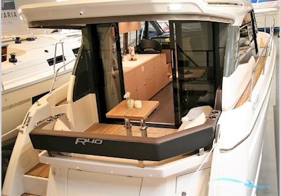 Bavaria R40 Coupe Motorboten 2021, met Volvo Penta D6-380A-G/Dpi motor, Denemarken