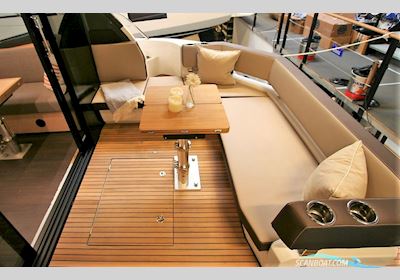 Bavaria R40 Coupe Motorboten 2021, met Volvo Penta D6-380A-G/Dpi motor, Denemarken