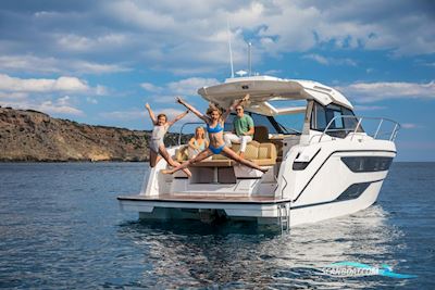 Bavaria SR38HT Motorboten 2026, met Volvo Penta D4-300 motor, Denemarken