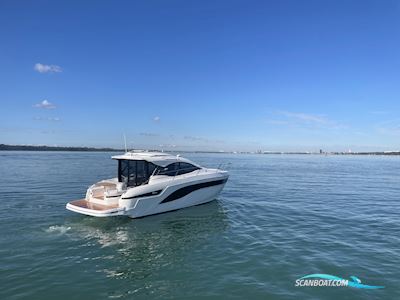 Bavaria SR41 Coupe Motorboten 2025, met Volvo Penta motor, United Kingdom