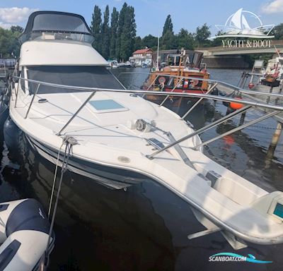 Bayliner (US) Bayliner (US) Cierra 2858 Fly Motorboten 2000, met Mercruiser motor, Duitsland