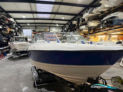 Bayliner 195 Bowrider Sport Uitvoering Motorboten 2007, met Mercruiser motor, The Netherlands