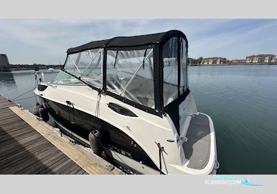 Bayliner 255 Motorboten 2010, met Mercruiser motor, United Kingdom