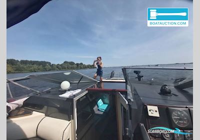 Bayliner 2655 Wide Body Motorboten 1989, met Mercruiser motor, The Netherlands
