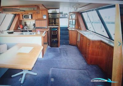 Bayliner 4588 Motorboten 1990, met Hino w06d-ti motor, Denemarken