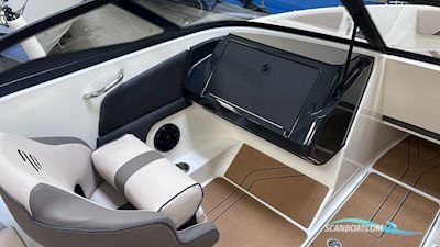 Bayliner V20I Motorboten 2025, met Mercruiser 4.5 l Mpi motor, Denemarken