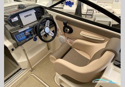 Bayliner VR6 Cuddy, MerCruiser 6,2 MPI... Motorboten 2020, met MerCruiser motor, Denemarken