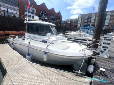 Beneteau Antares 620 Motorboten 1998, met Volvo Tmd 22 motor, United Kingdom
