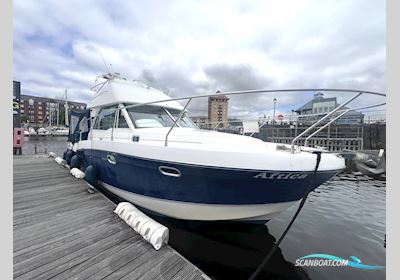 Beneteau Antares 980 Motorboten 2003, met Nanni 4390 Tdi motor, United Kingdom