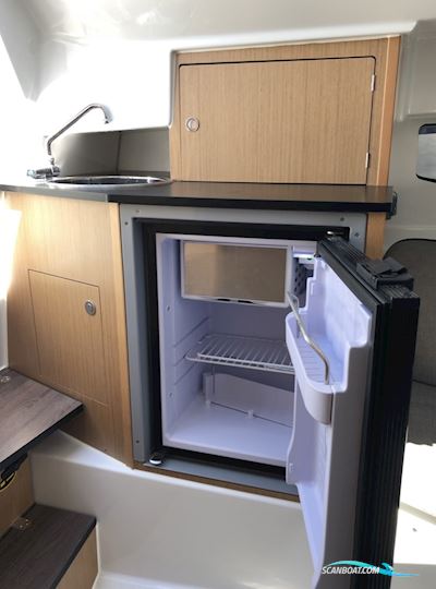 Beneteau Flyer 8 Sundeck Motorboten 2020, met Evinrude 300 Hk G2 motor, Sweden