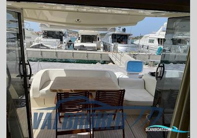 Beneteau Monte Carlo 5 Motorboten 2014, met Volvo Penta Ips 600 motor, Kroatië