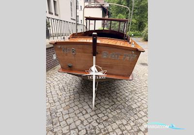 Bertel Mockenthum 6.2 Motorboten 1920, met Nanni motor, Duitsland