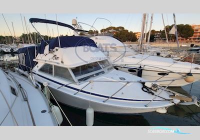Bertram 28 Fly Motorboten 1979, met Mercruiser motor, France