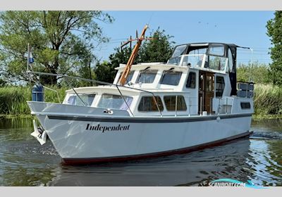 Bezemer 38 Motorboten 1980, met Daf motor, The Netherlands