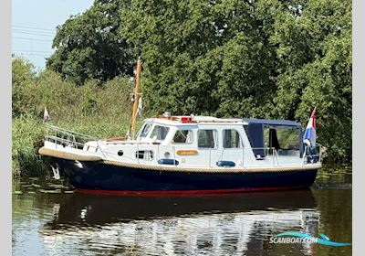 Boarnstream Vlet  930 Motorboten 1978, met BMC Commander motor, The Netherlands