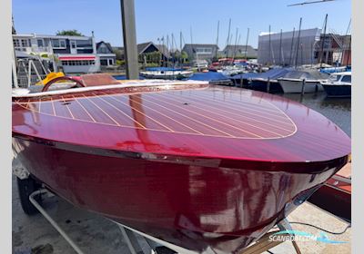 Boesch 510 Motorboten 1965, met Boesch Marine motor, The Netherlands