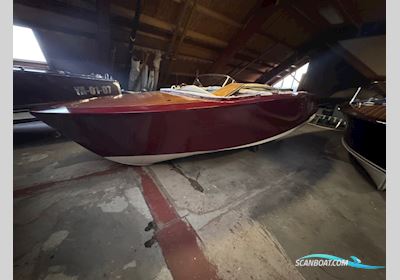 Boesch 510 Motorboten 1965, met Boesch Marine motor, The Netherlands