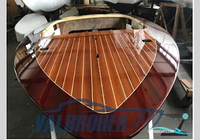 Boesch 580 Acapulco De Luxe Motorboten 1977, met Crusader V8 5.7 L motor, Italië