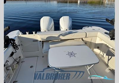 Boston Whaler 285 Conquest Motorboten 2007, met Mercury Verado 225 motor, Estland