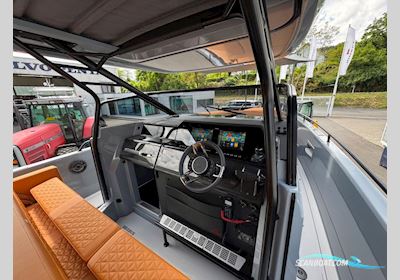 Brabus Shadow 1000 Sun Top Motorboten 2024, met Mercury Verado motor, France