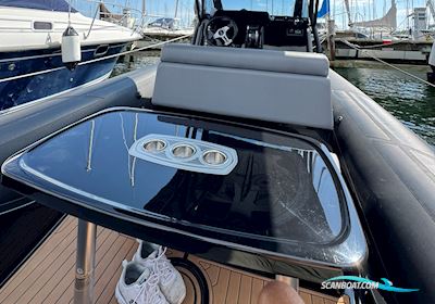 Brig Eagle 8 RiB Motorboten 2022, met Mercury Verado 350 XL6 motor, Denemarken