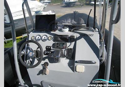 Brunswick VALIANT DR 750 Motorboten 2011, met Mercury motor, France