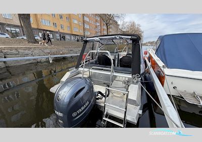 Buster XL Pro Motorboten 2016, met Yamaha motor, Sweden