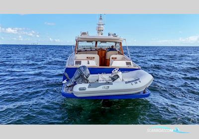 CUSTOM Gentlemans Motor Yacht Motorboten 2010, met 2 x Volvo Penta IPS 500 motor, USA