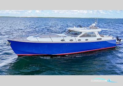 CUSTOM Gentlemans Motor Yacht Motorboten 2010, met 2 x Volvo Penta IPS 500 motor, USA