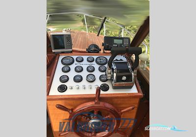 Camuffo 980 Motorboten 1965, met Mercruiser 3.0 Alpha I Iniezione motor, Italië