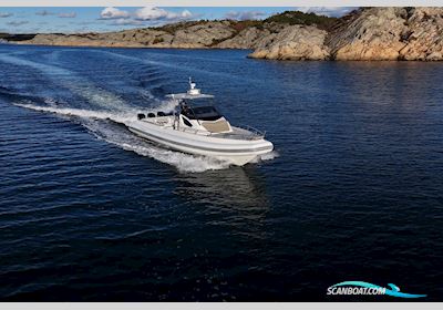 Capelli Tempest 44 Motorboten 2015, met Suzuki motor, Sweden