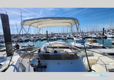 Carver Usa Carver 26 Command Bridge Motorboten 1990, met Volvo Penta motor, France