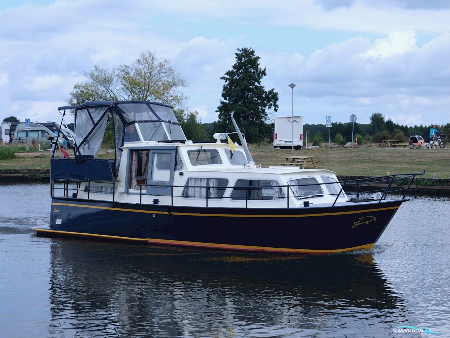 Cascaruda 10.50 AK Motorboten 1975, met Vetus Peugeot motor, The Netherlands