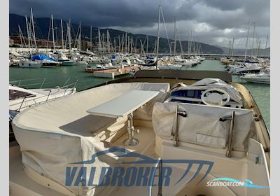 Cayman 42 Fly Motorboten 2000, met Volvo Penta Tamd74P motor, Italië