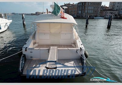 Cayman 43 WA Motorboten 2003, met Caterpillar 3126 Marine Power motor, Italië