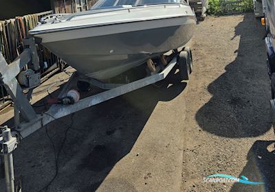 Chris Craft 233 cuddy cabin Motorboten 1989, met Mercury  motor, Denemarken