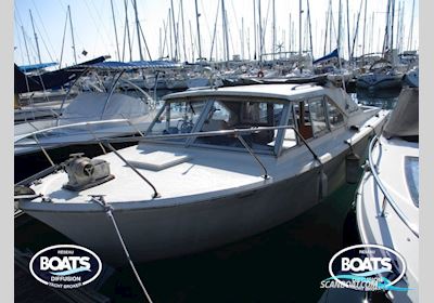 Chris Craft Commander 27 Motorboten 1968, met Perkins 4236M motor, France